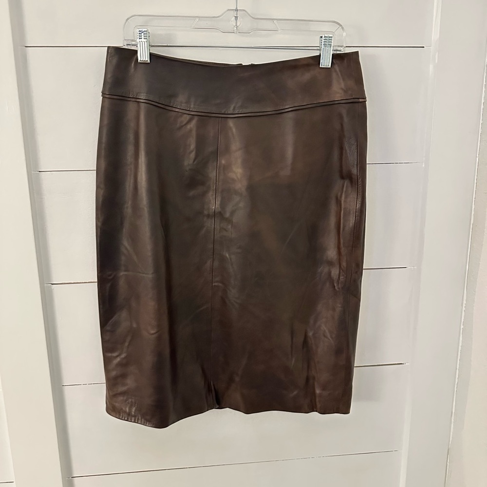 VTG Y2K Z by ZELDA 8 100% Lambs Leather brown midi skirt quiet luxury